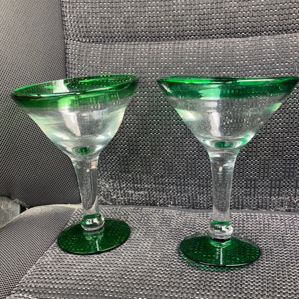 Set of two depression green rimmed cocktail glass 💕
